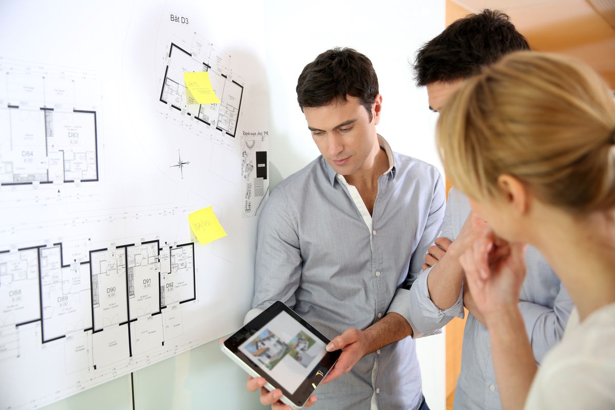 Team making business decisions.